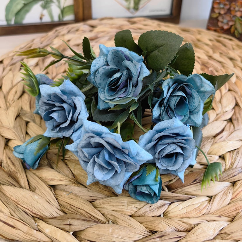 Искусственные цветы в Новосибирске | Цветы искусственные «Розы», синие, букет